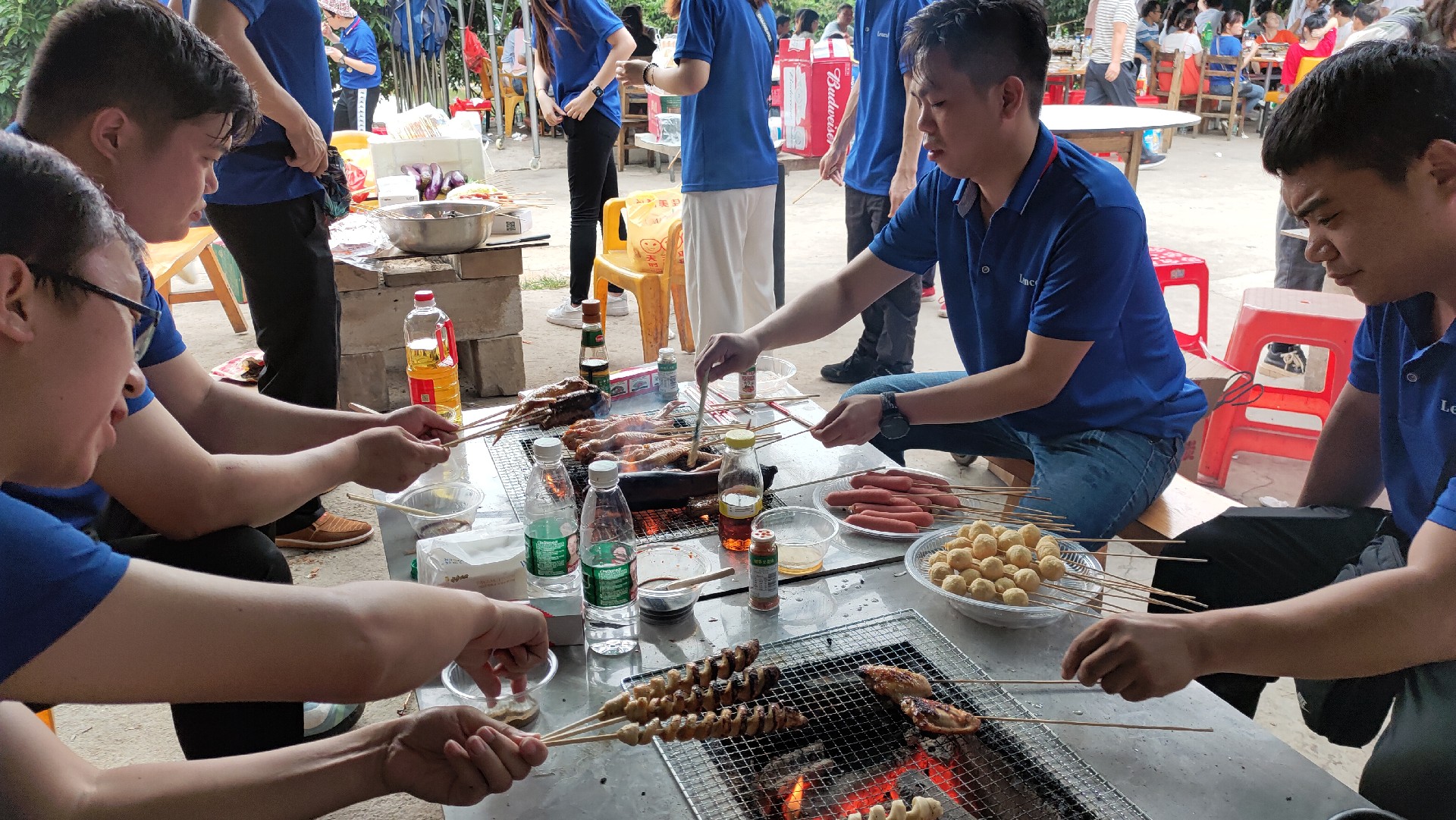 松湖騎行，穿樹飛花；農(nóng)家休閑，擁抱自然