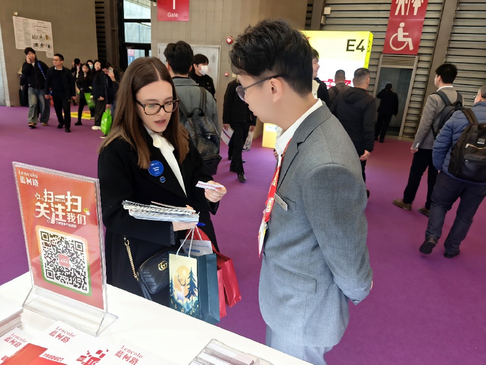 藍(lán)柯路2025年上海涂料展精彩現(xiàn)場